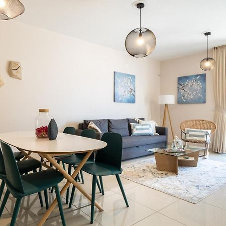 Luxury One-Bedroom Apartment/Parking In City Center Gerusalemme Esterno foto
