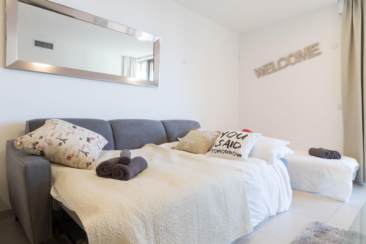 Luxury One-Bedroom Apartment/Parking In City Center Gerusalemme Esterno foto