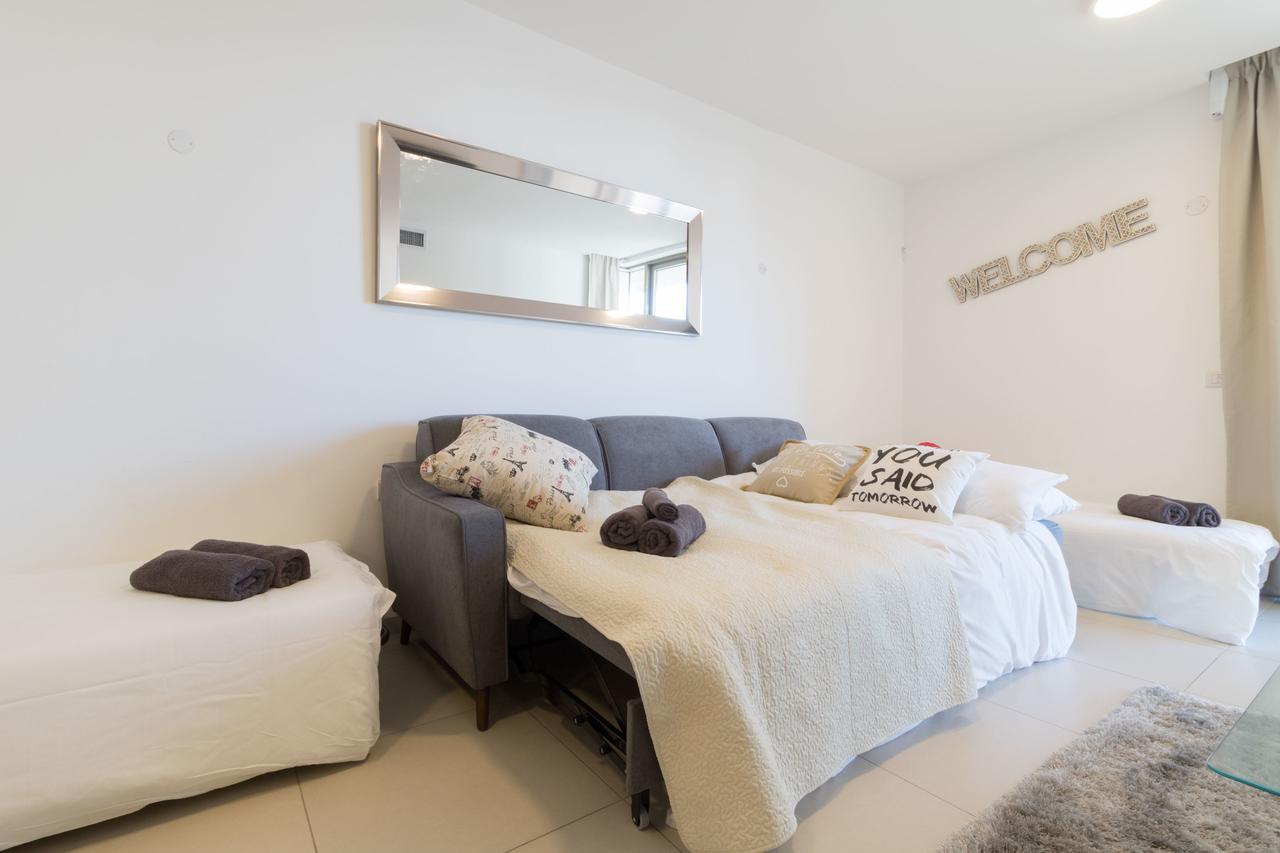 Luxury One-Bedroom Apartment/Parking In City Center Gerusalemme Esterno foto