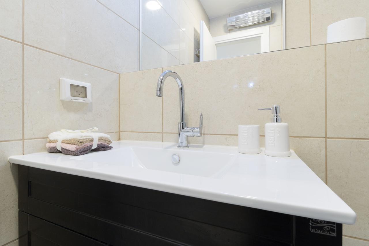 Luxury One-Bedroom Apartment/Parking In City Center Gerusalemme Esterno foto
