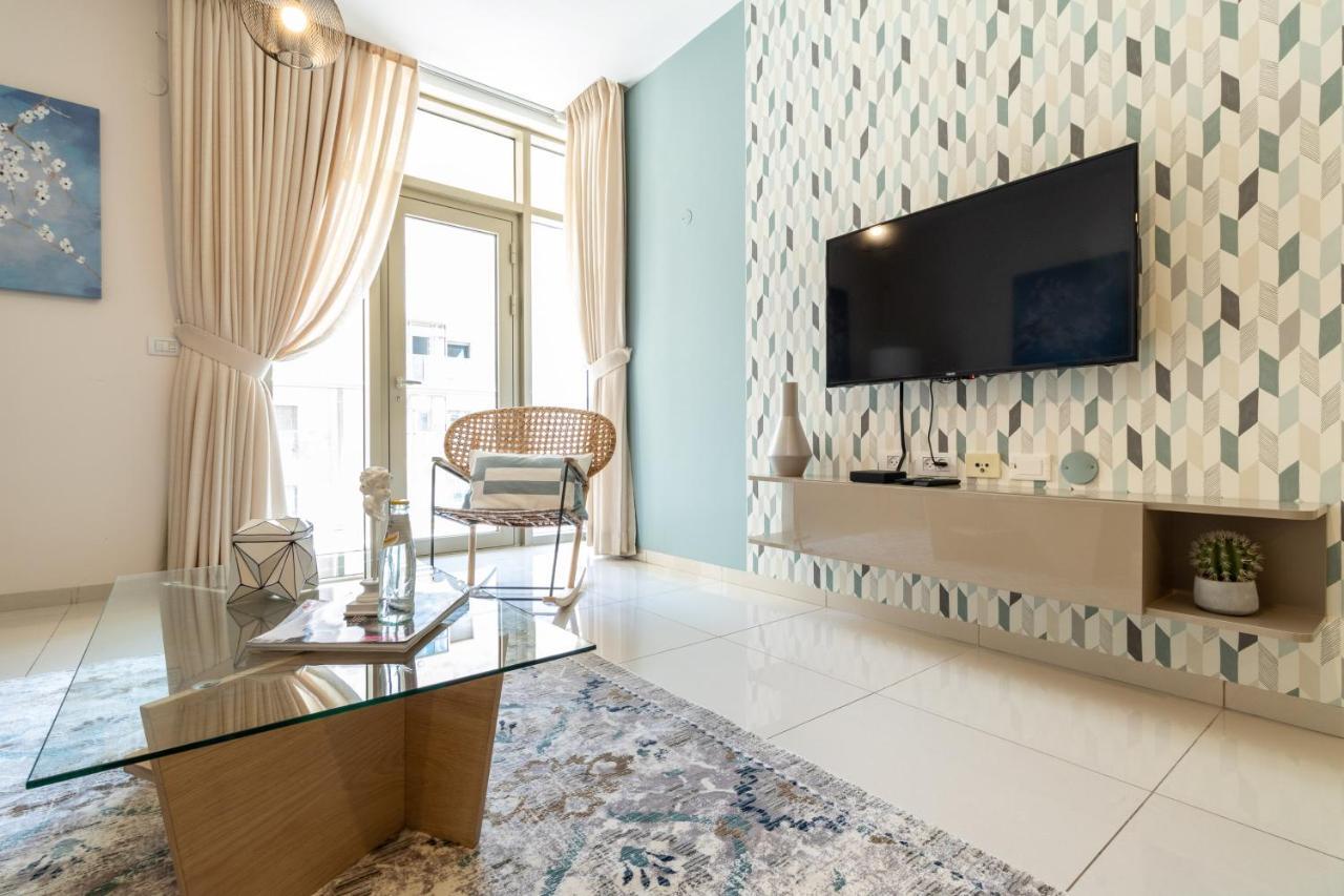 Luxury One-Bedroom Apartment/Parking In City Center Gerusalemme Esterno foto
