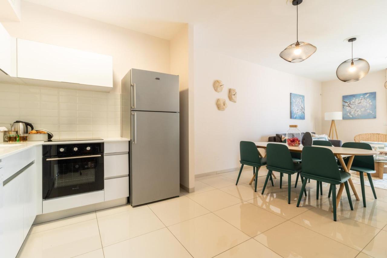 Luxury One-Bedroom Apartment/Parking In City Center Gerusalemme Esterno foto